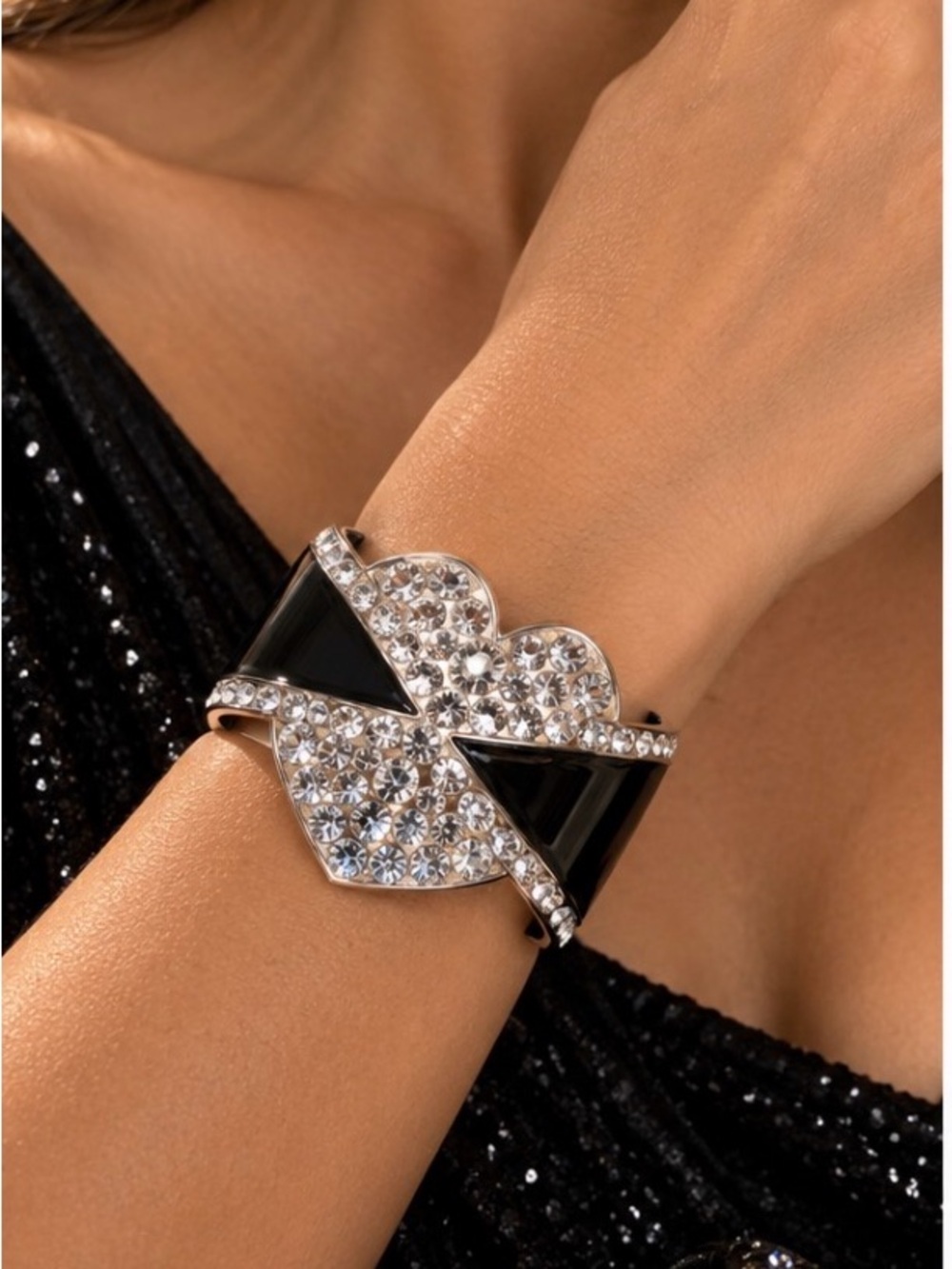 Black Enamel Heart Crystal Statement Cuff Bracelet Silver Tone Rhinestone